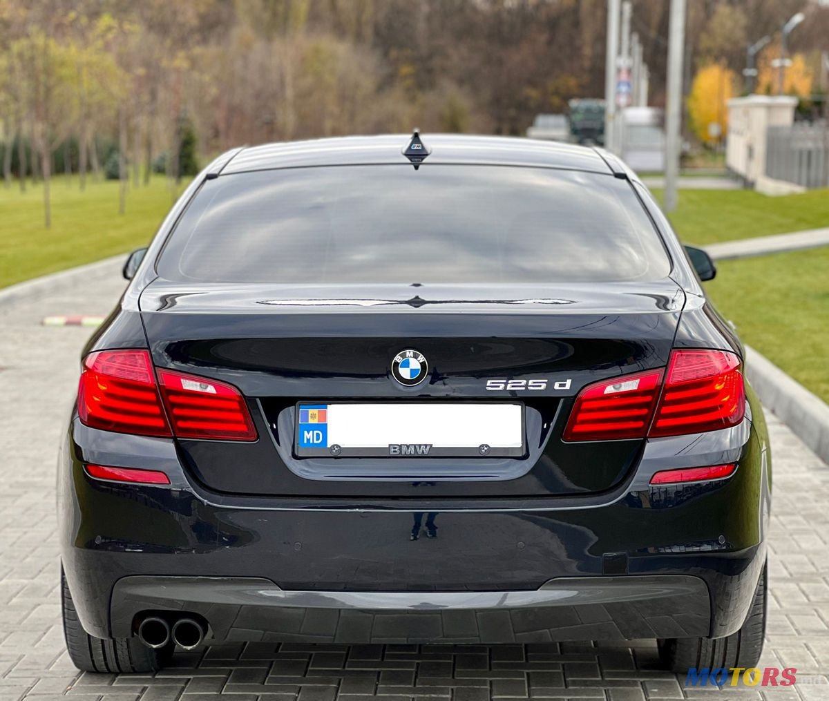 2014' BMW 5 Series photo #4