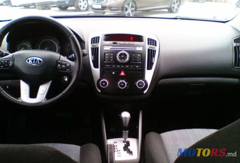 2010' Kia Ceed photo #5