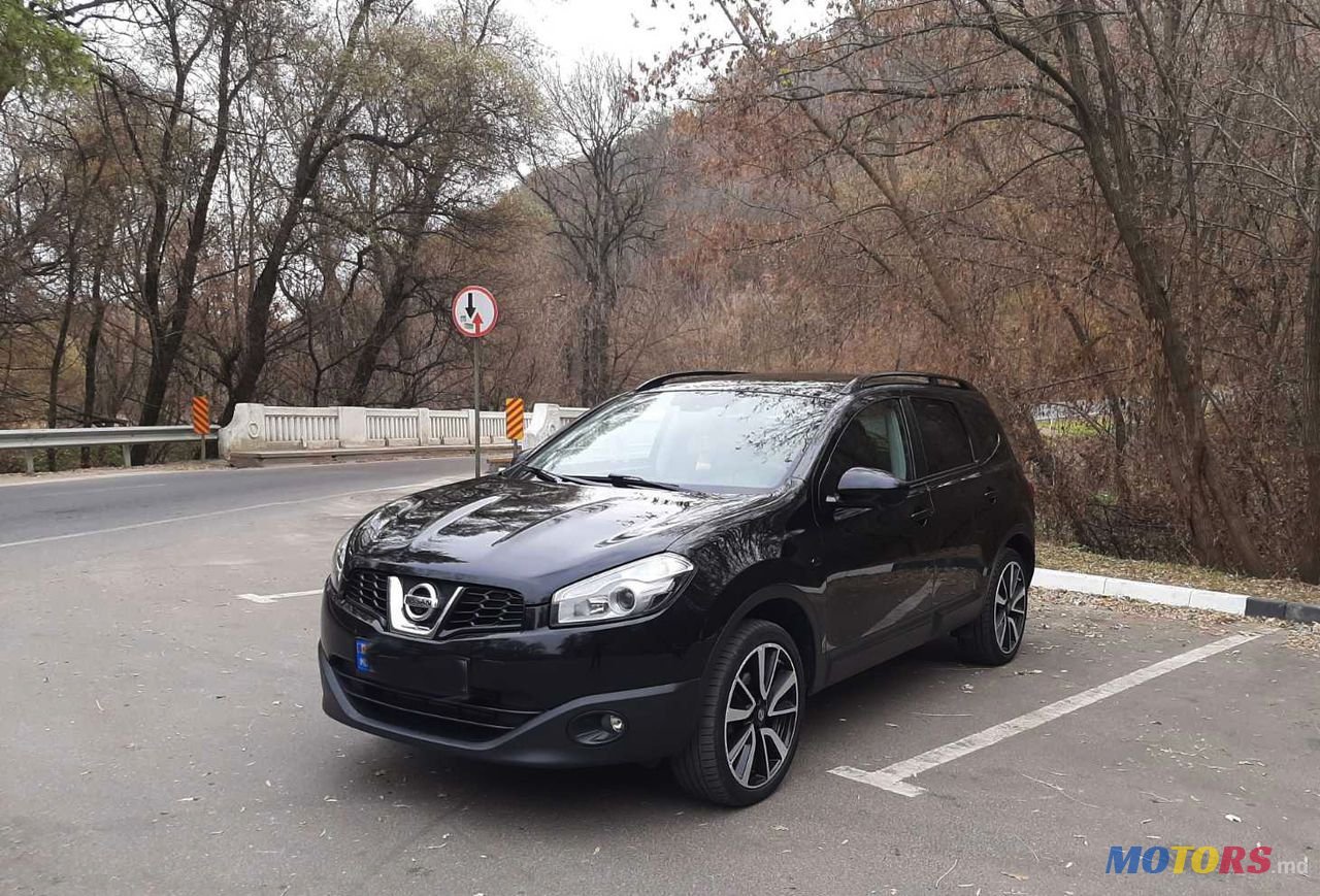 2013' Nissan Qashqai photo #2