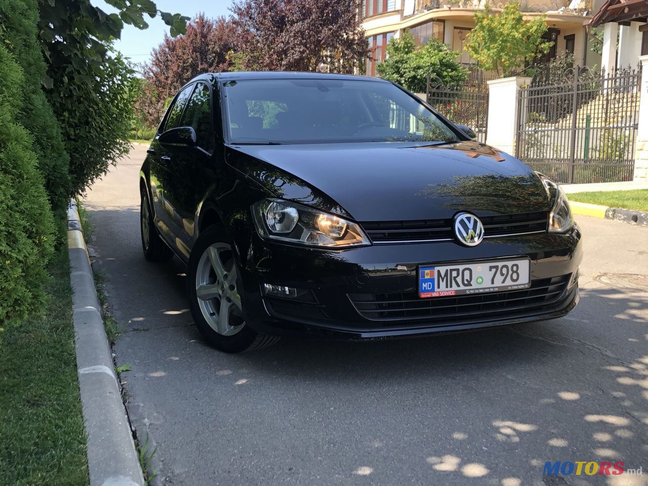 2013' Volkswagen Golf photo #3