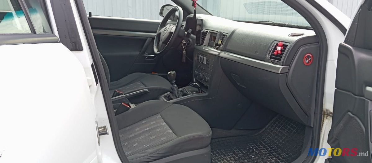 2008' Opel Vectra photo #4