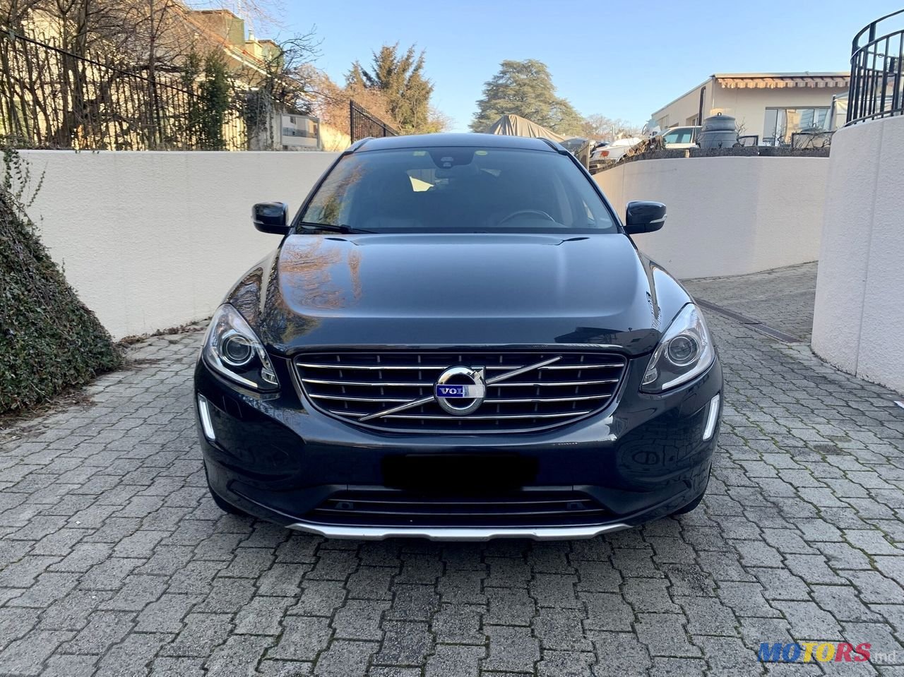 2015' Volvo XC60 photo #2