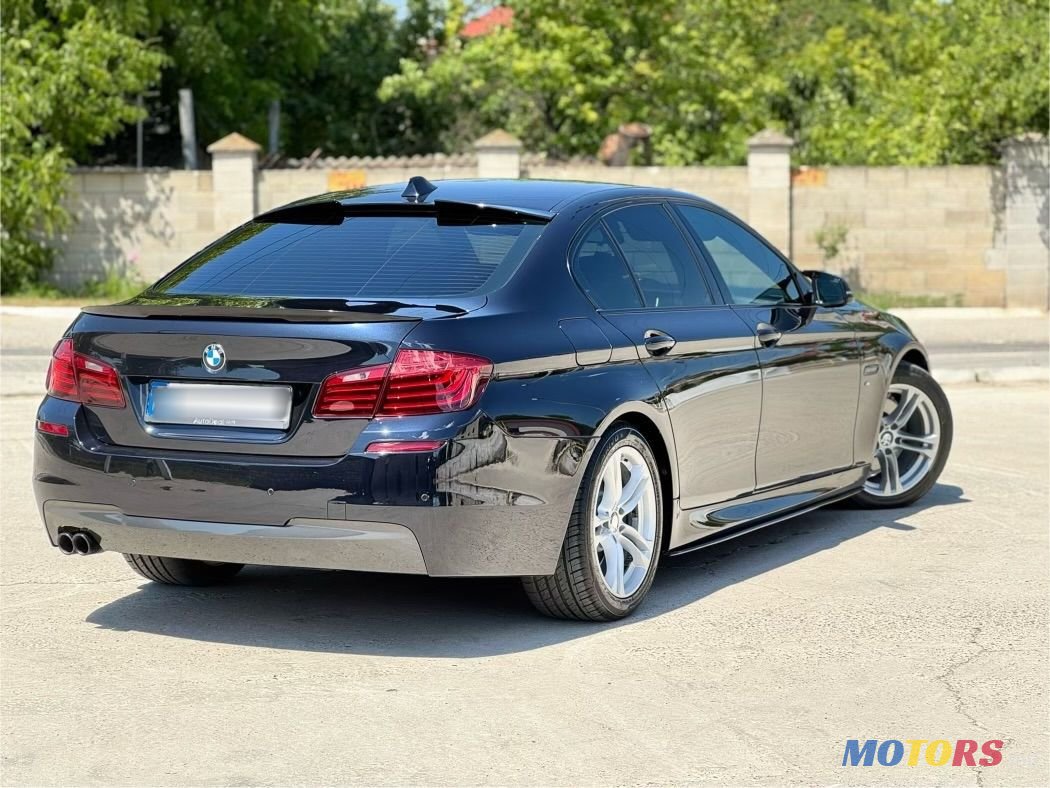 2016' BMW 5 Series photo #5