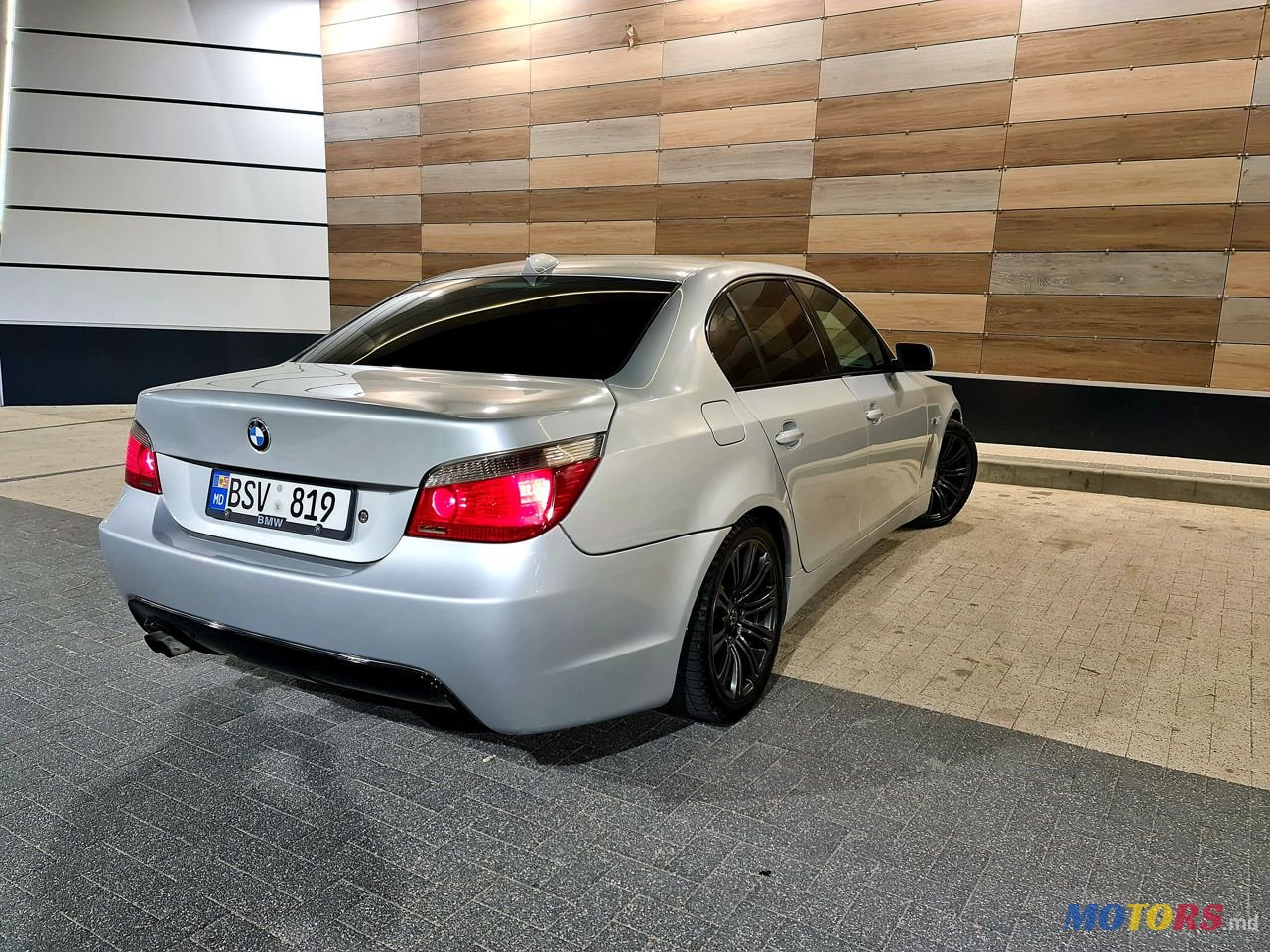 2004' BMW 5 Series photo #5