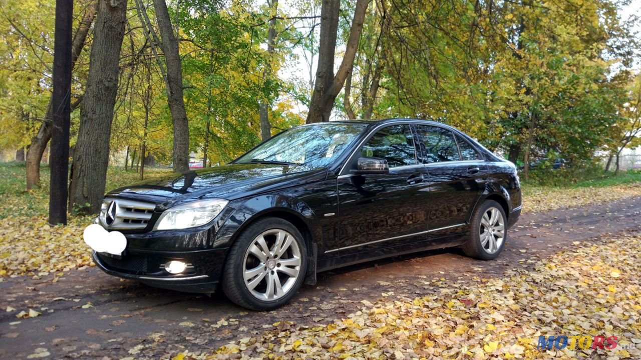 2009' Mercedes-Benz C Класс photo #1