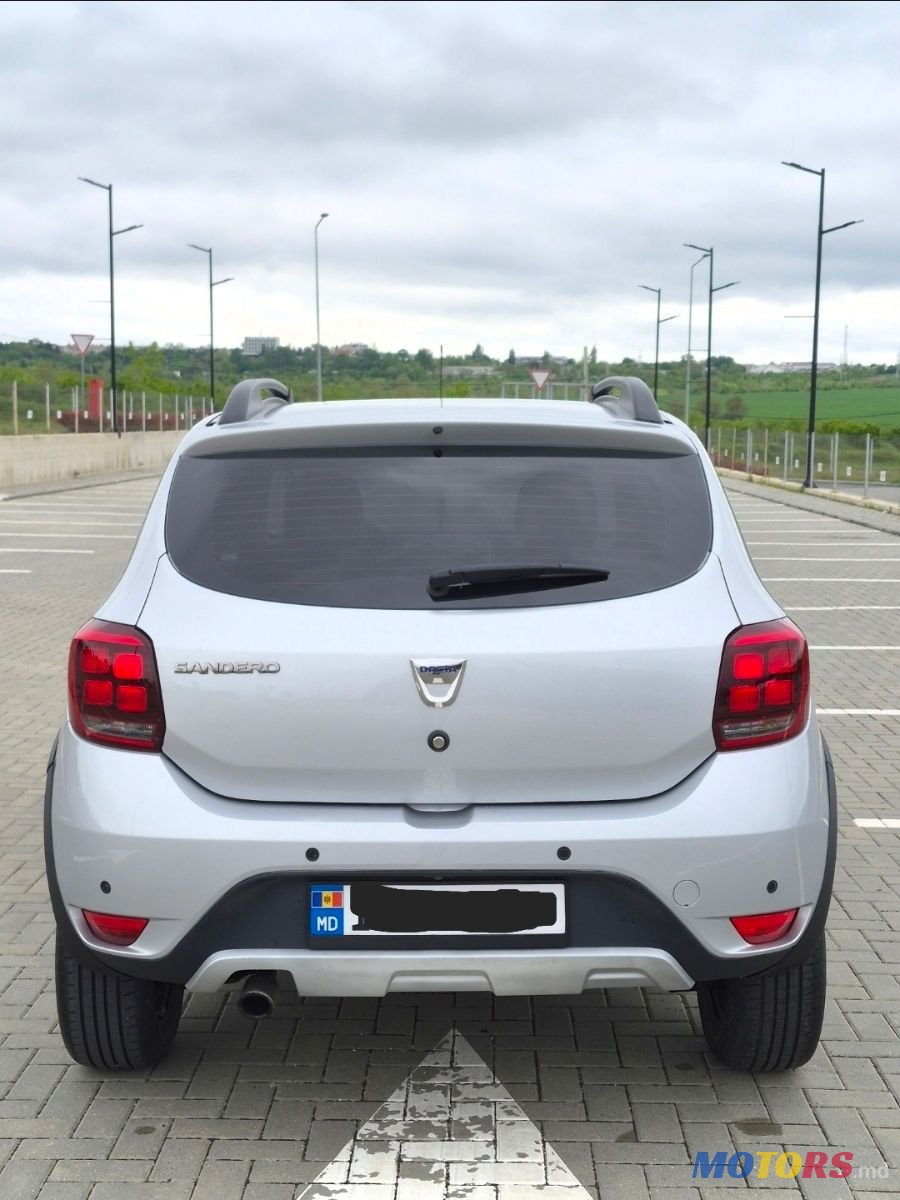 2019' Dacia Sandero Stepway photo #2