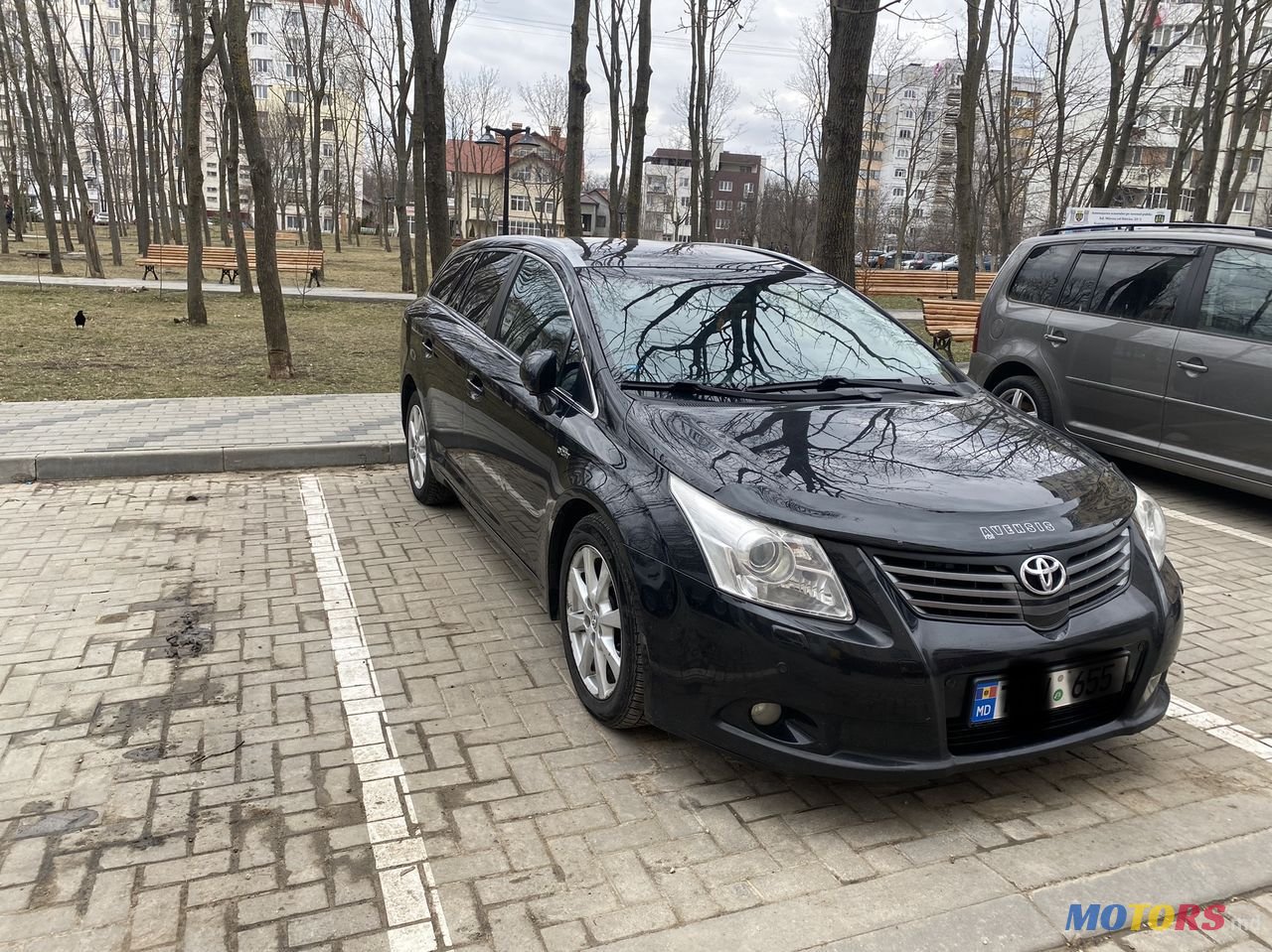 2009' Toyota Avensis photo #1
