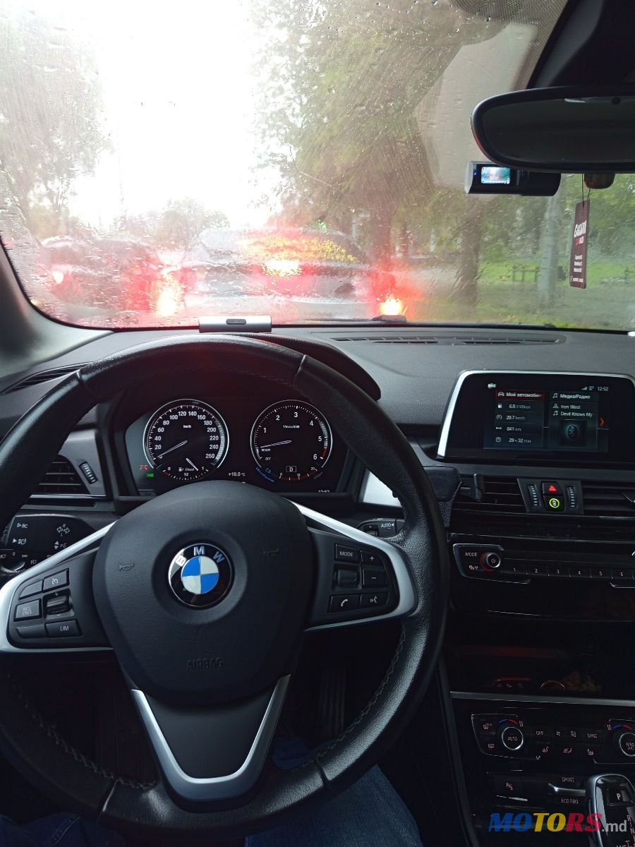 2018' BMW 2 Series Active Tourer photo #5