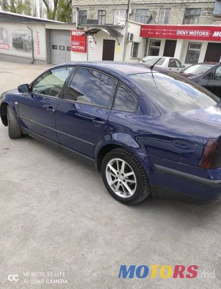 1999' Volkswagen Passat photo #3