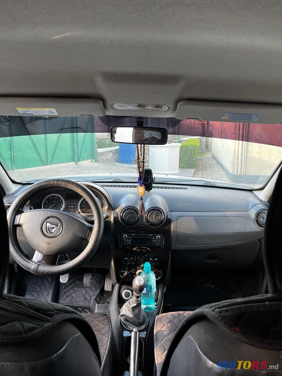 2011' Dacia Duster photo #5