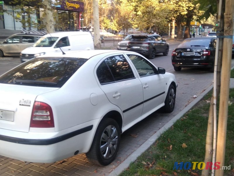 2007' Skoda Octavia photo #3