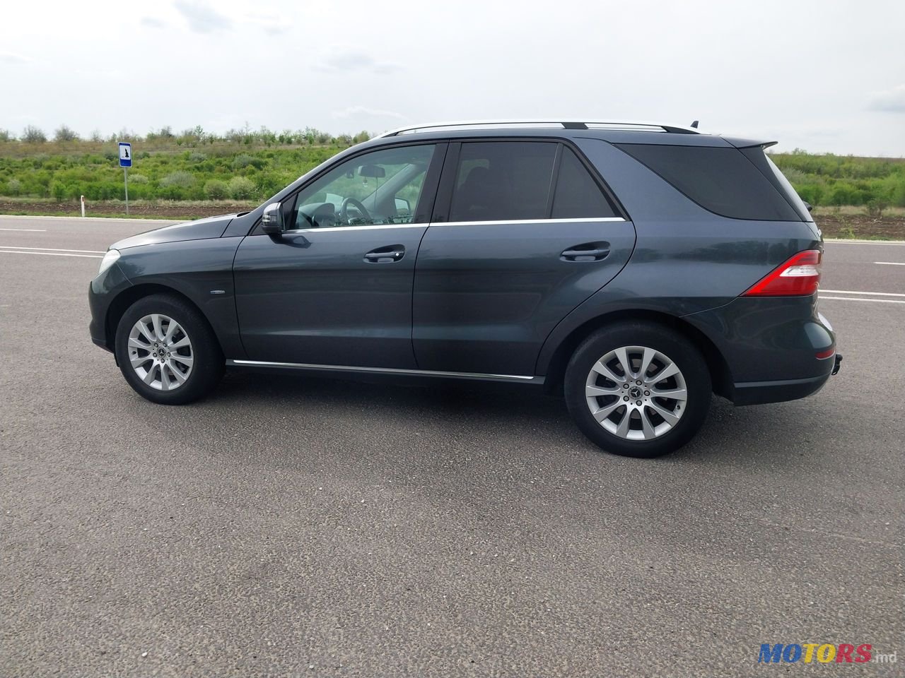 2012' Mercedes-Benz M-Class photo #6