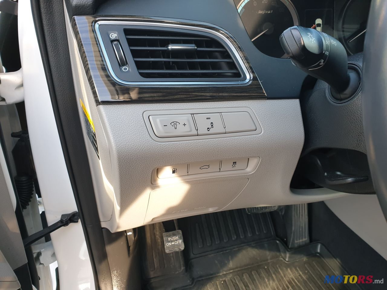 2017' Hyundai Sonata photo #4