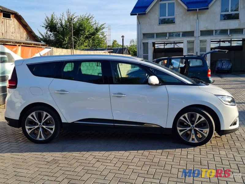 2017' Renault Grand Scenic photo #6