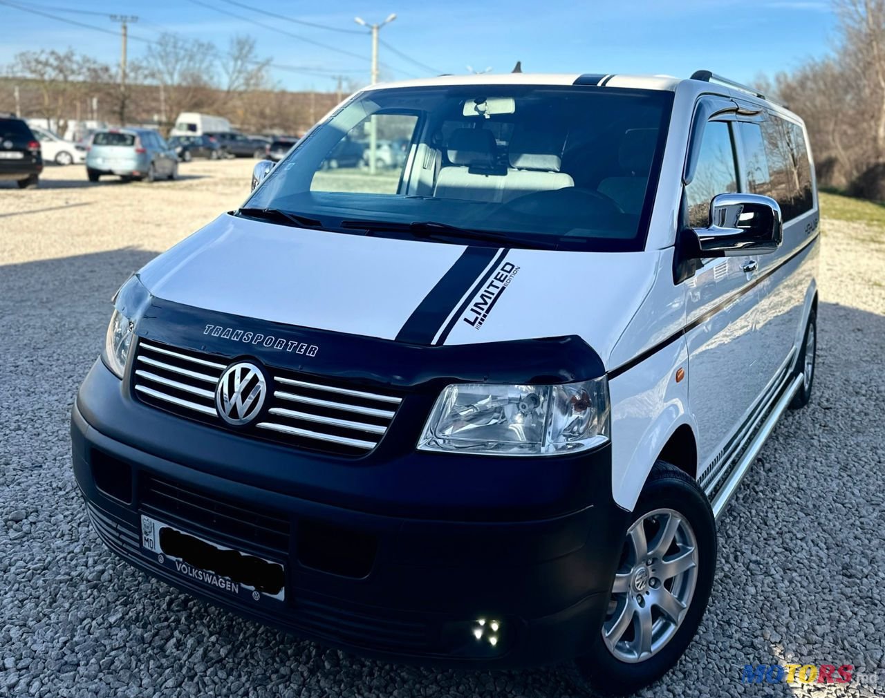 2005' Volkswagen Transporter photo #4