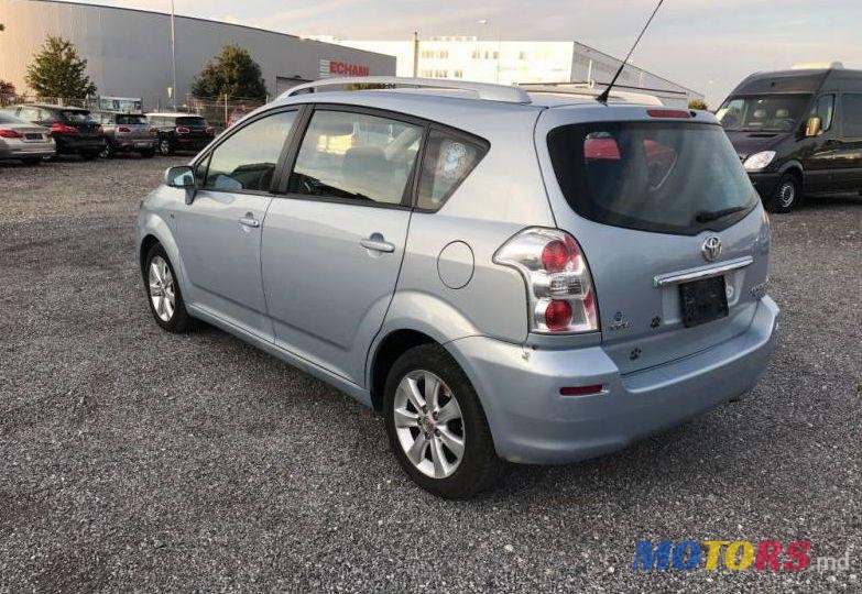 2007' Toyota Corolla Verso photo #2