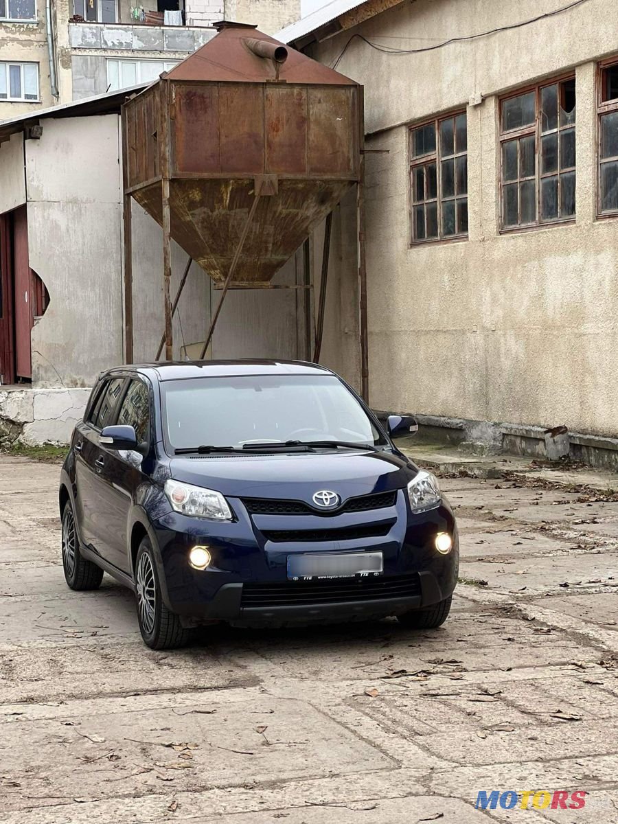 2010' Toyota Urban Cruiser photo #4