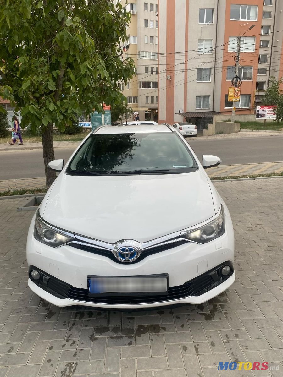 2016' Toyota Auris photo #1