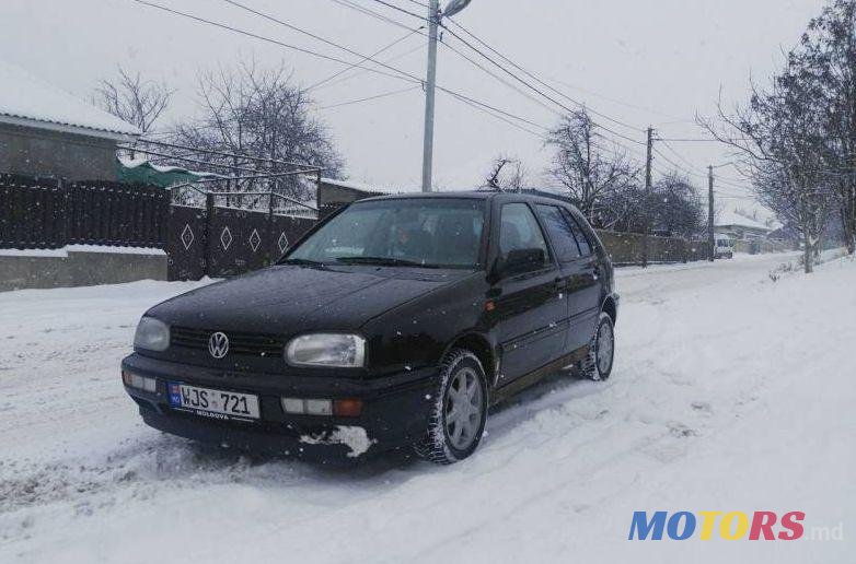 1995' Volkswagen Golf photo #1