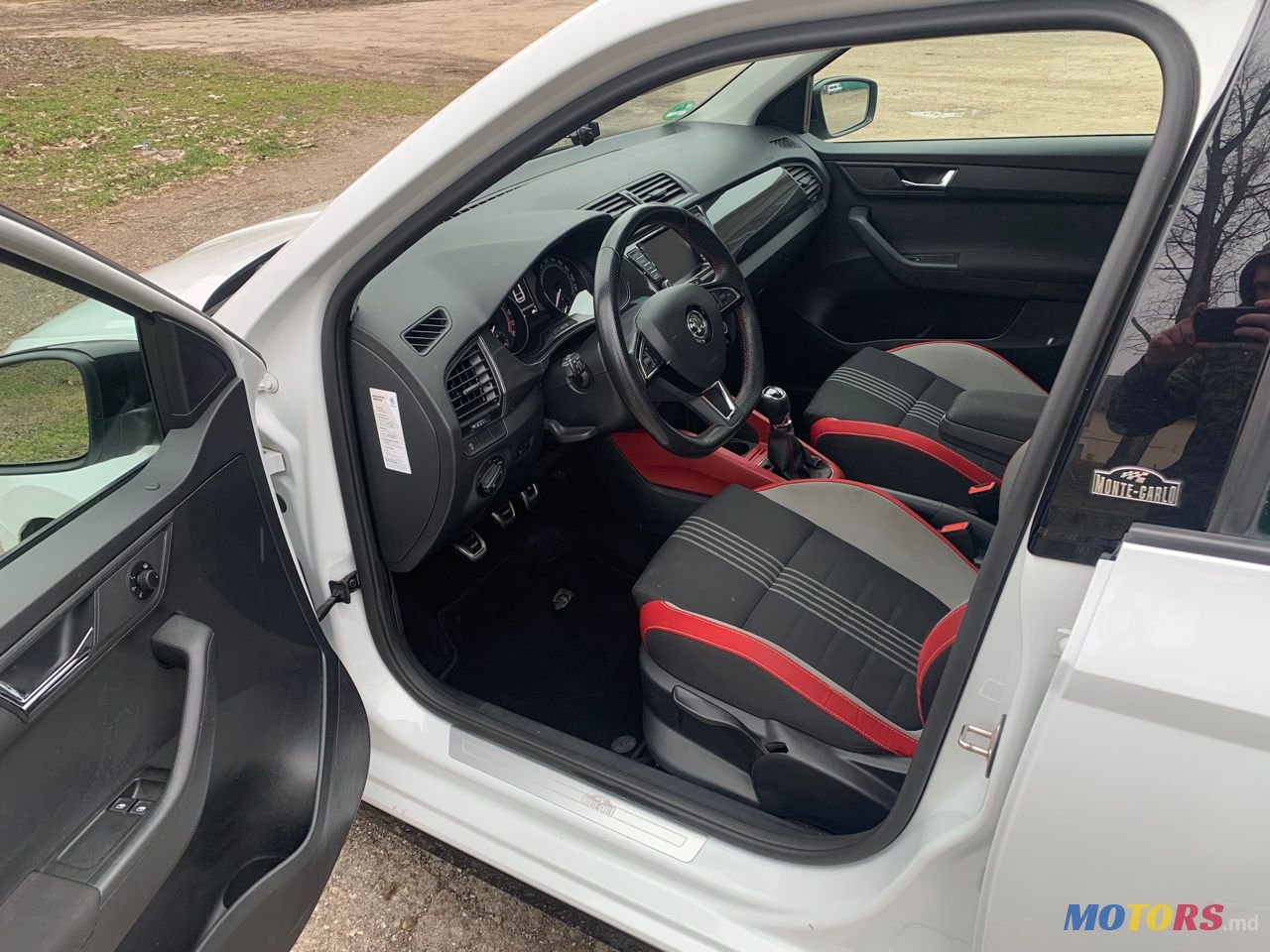 2015' Skoda Fabia photo #5