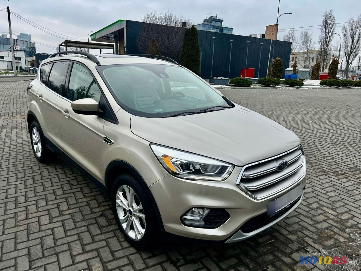 2018' Ford Escape photo #3