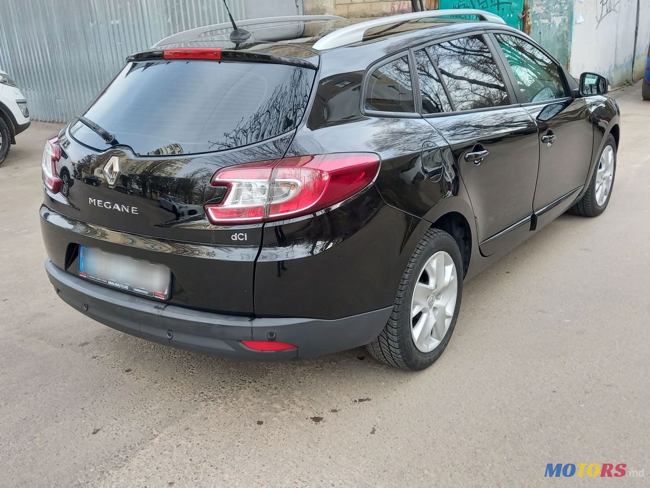 2013' Renault Megane photo #2