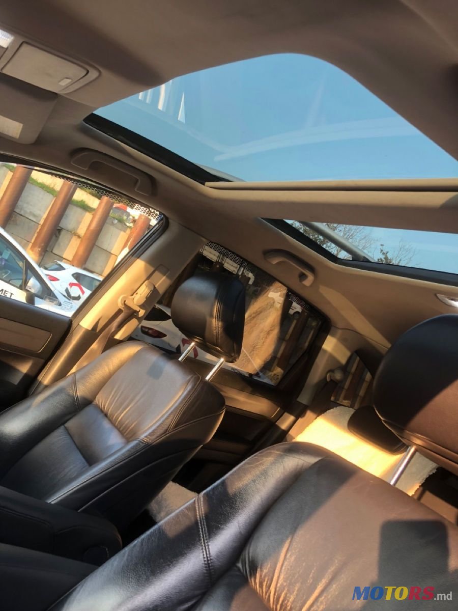 2007' Honda CR-V photo #6