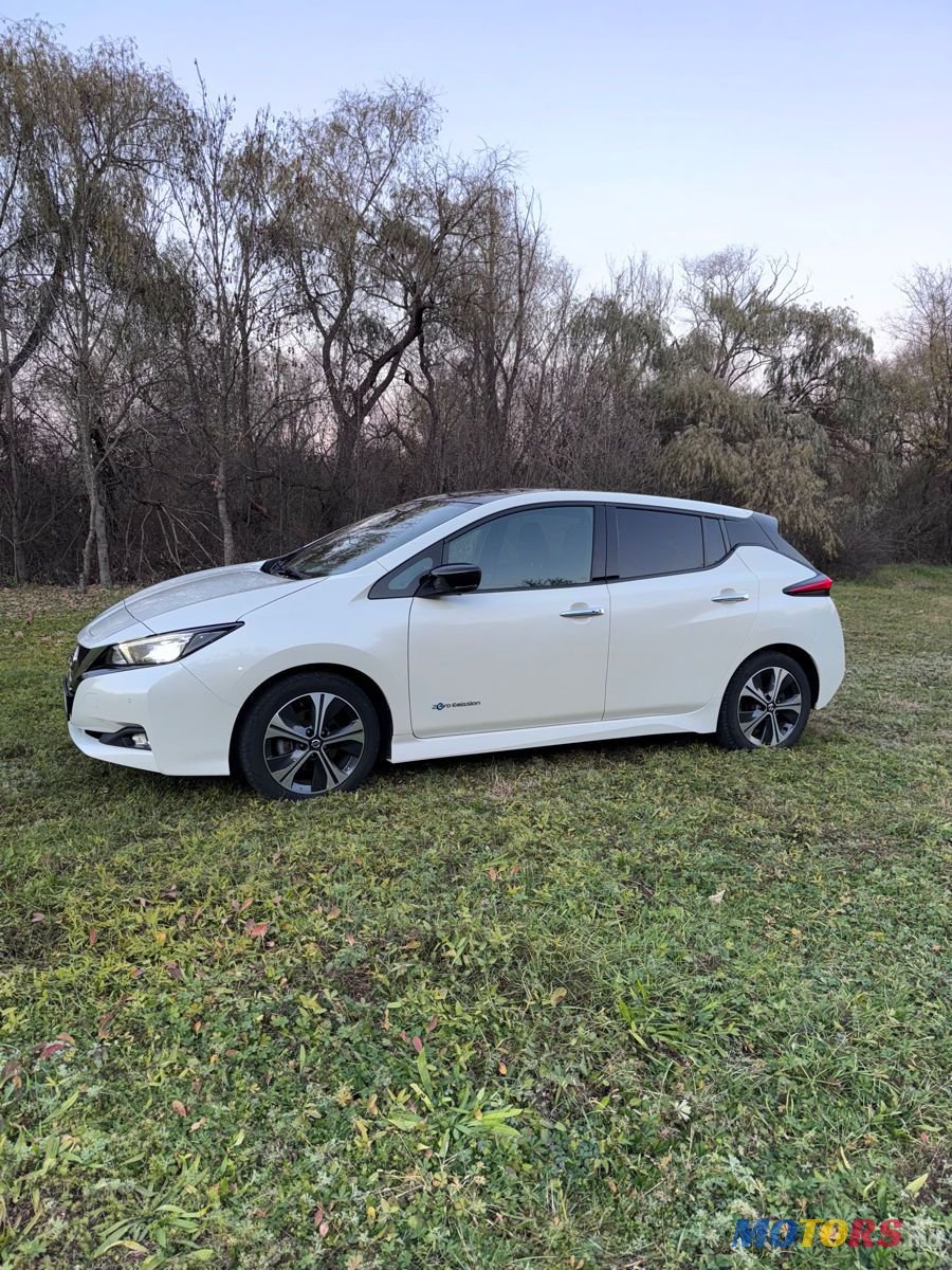 2019' Nissan Leaf photo #2