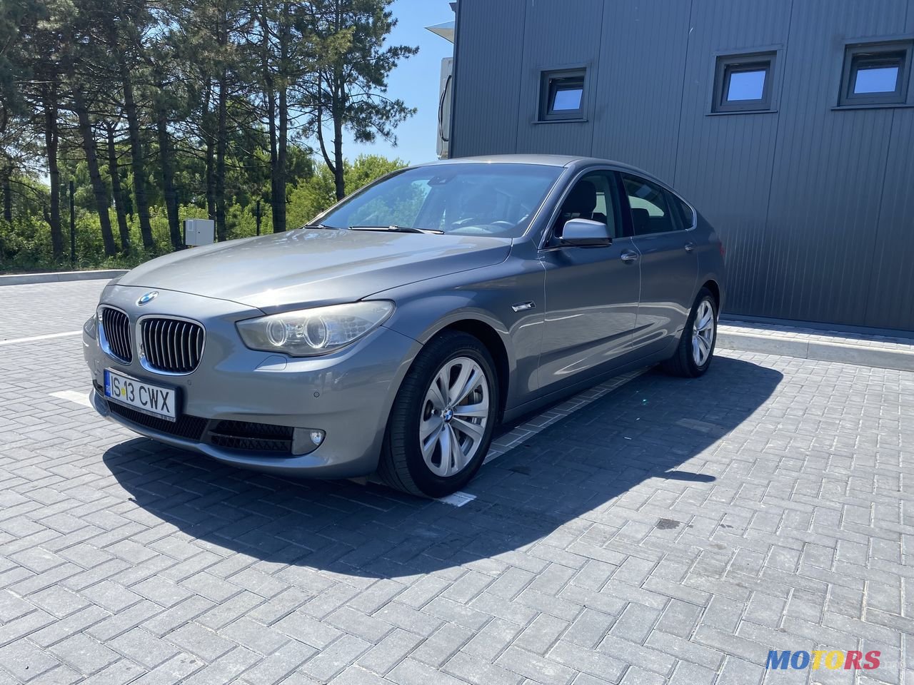 2010' BMW 5 Gt photo #1