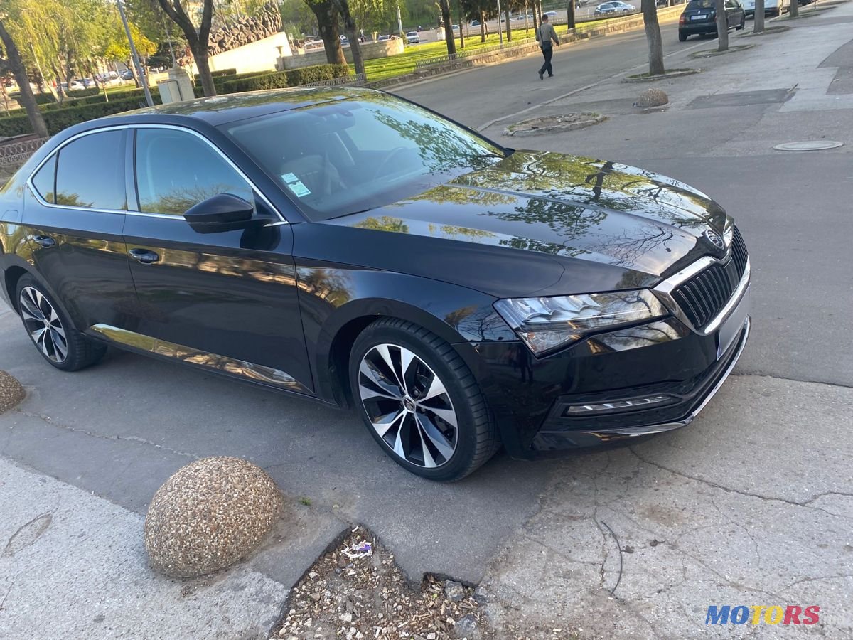 2020' Skoda Superb photo #3