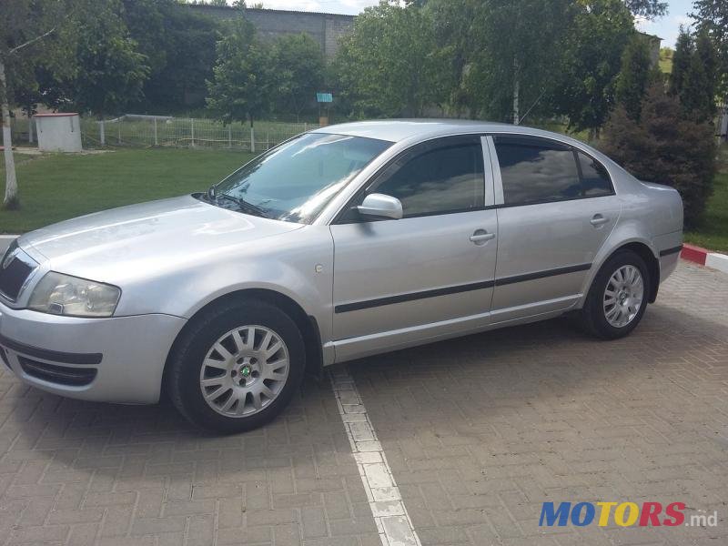 2002' Skoda Superb photo #3