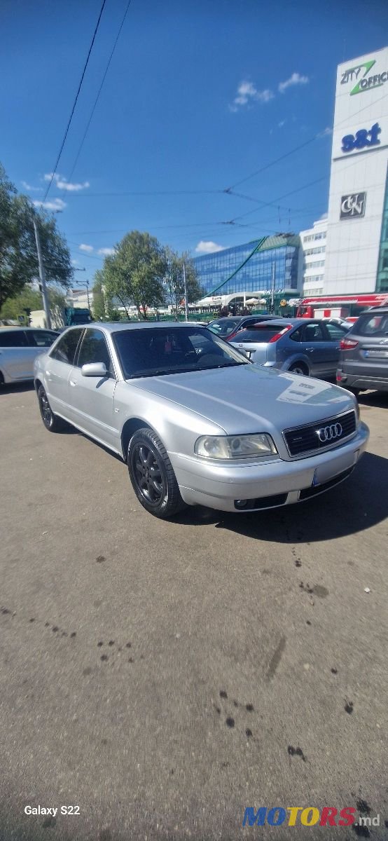 2000' Audi A8 photo #1