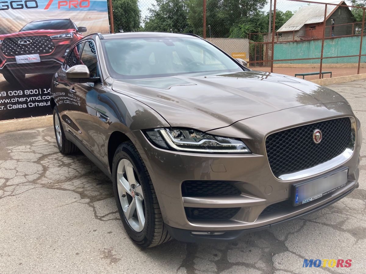 2017' Jaguar F-Pace photo #2