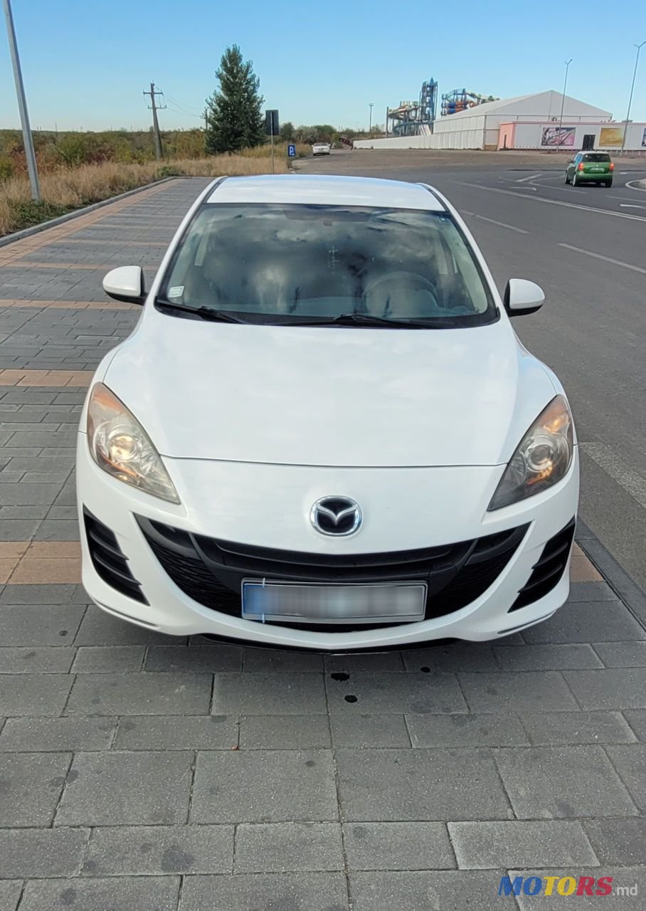 2011' Mazda 3 photo #2