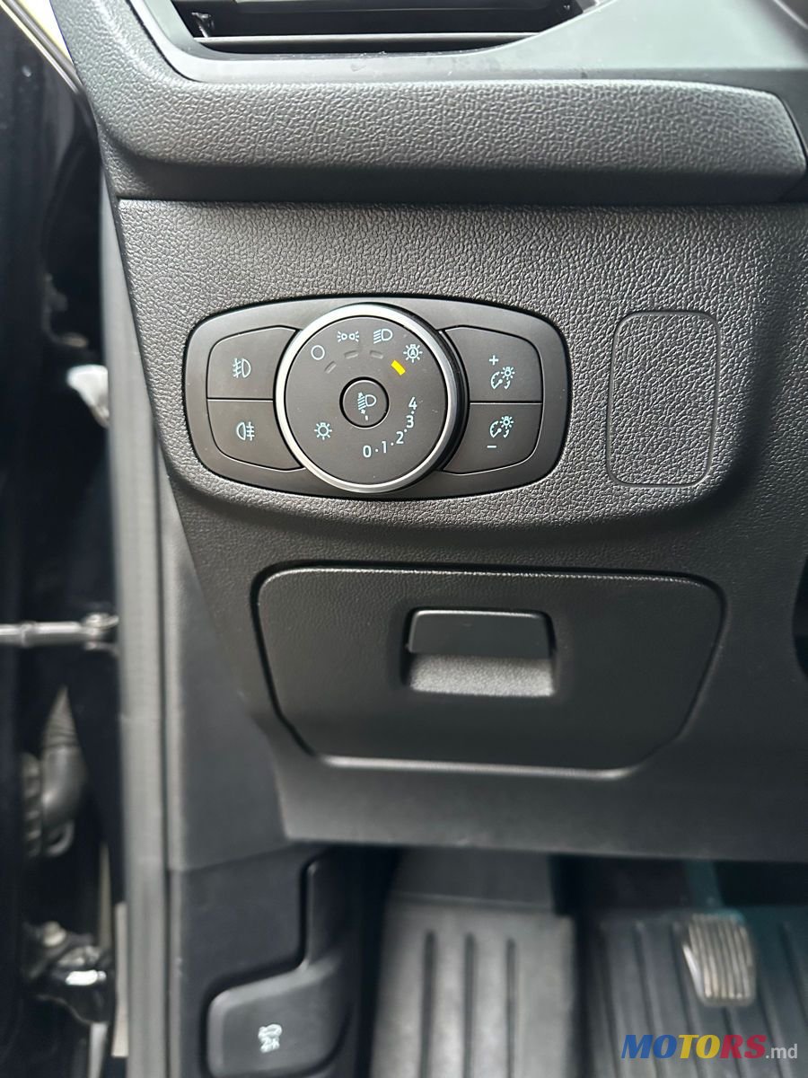 2019' Ford Focus photo #6