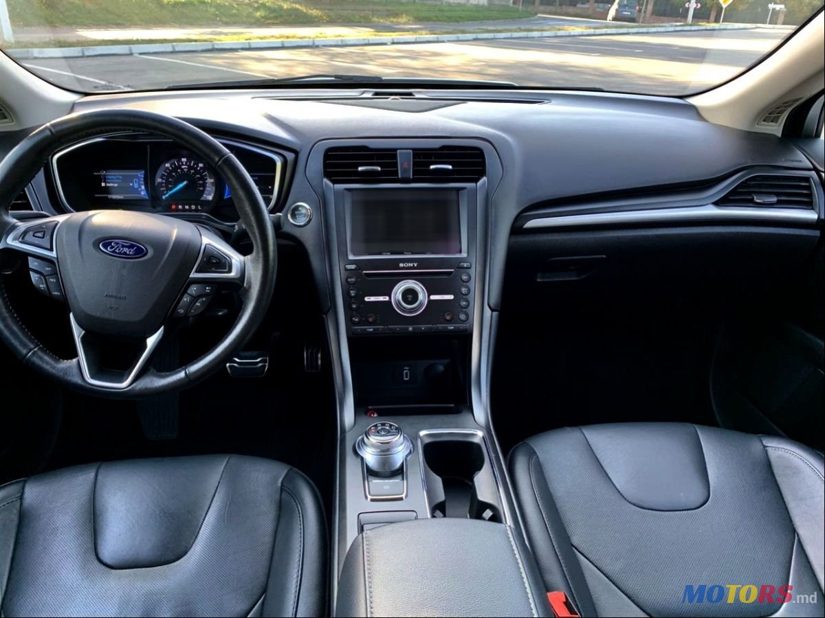 2016' Ford Fusion photo #5