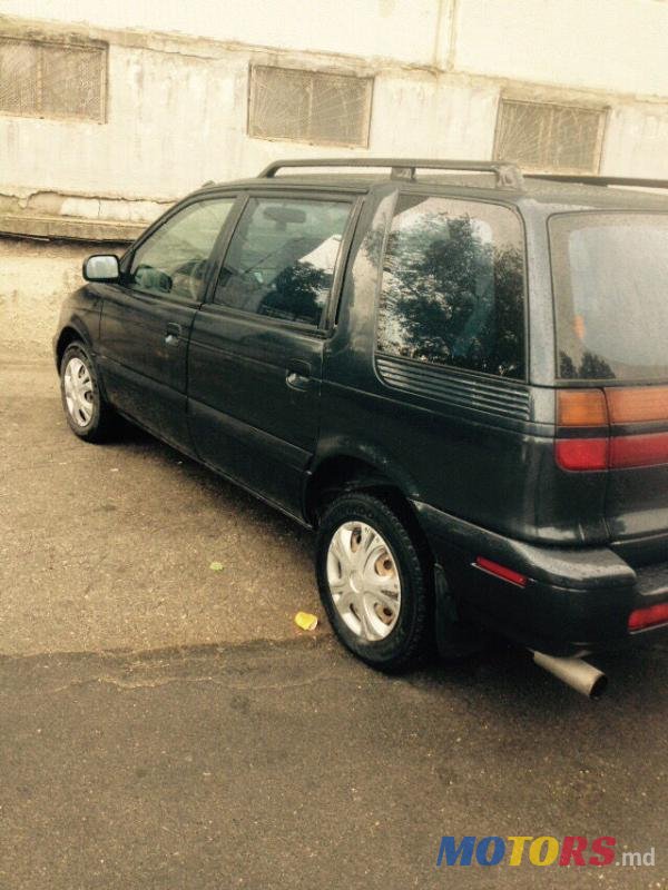 1995' Mitsubishi Space Wagon photo #7