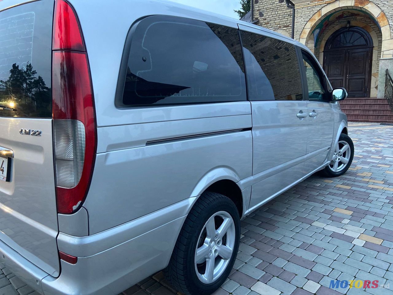 2006' Mercedes-Benz Viano photo #4