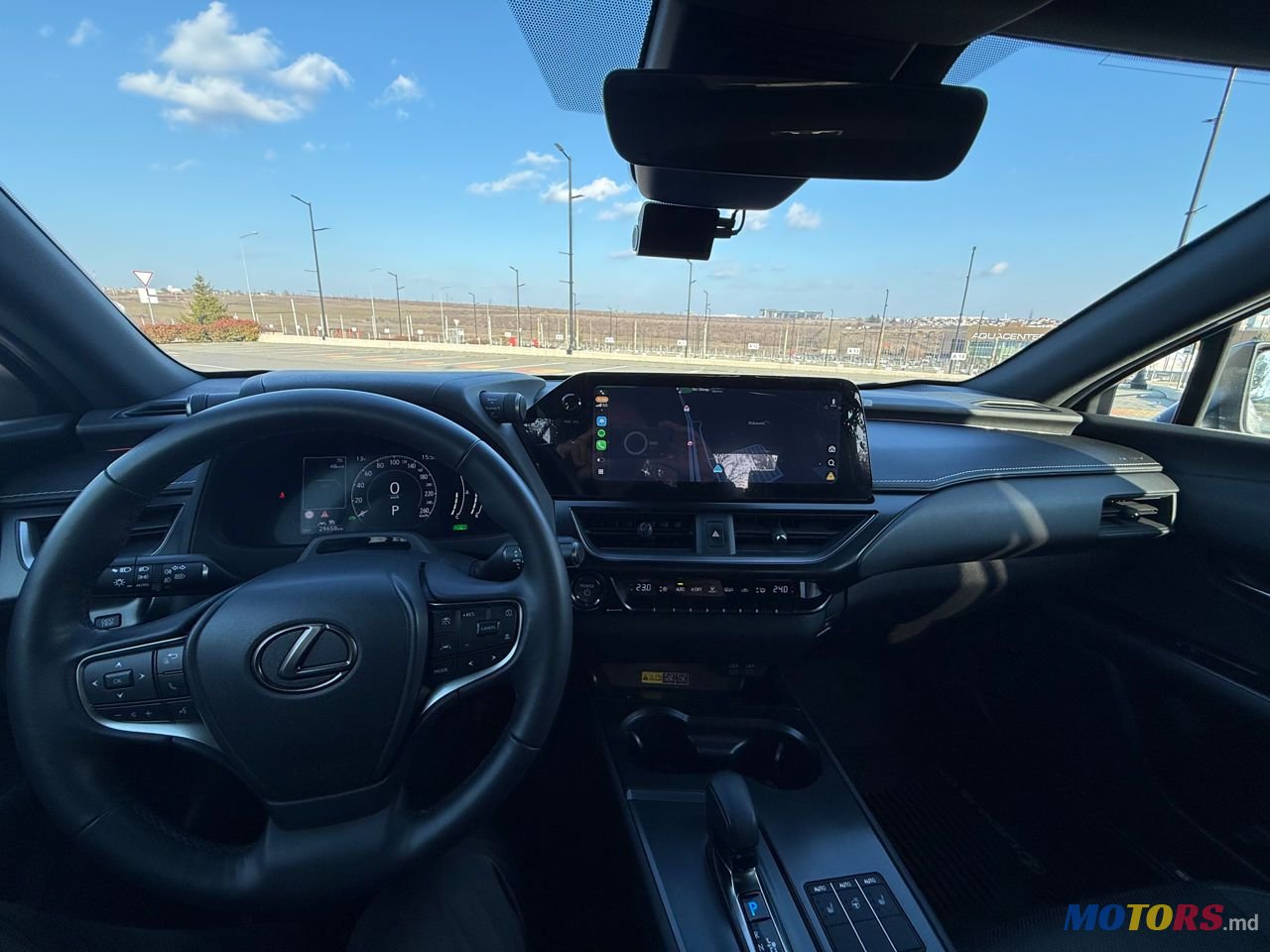 2024' Lexus UX photo #4