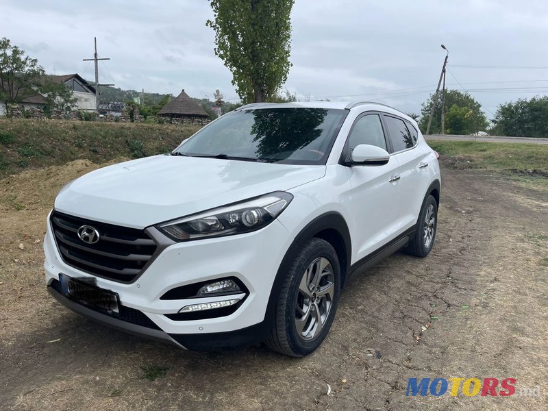 2016' Hyundai Tucson photo #2