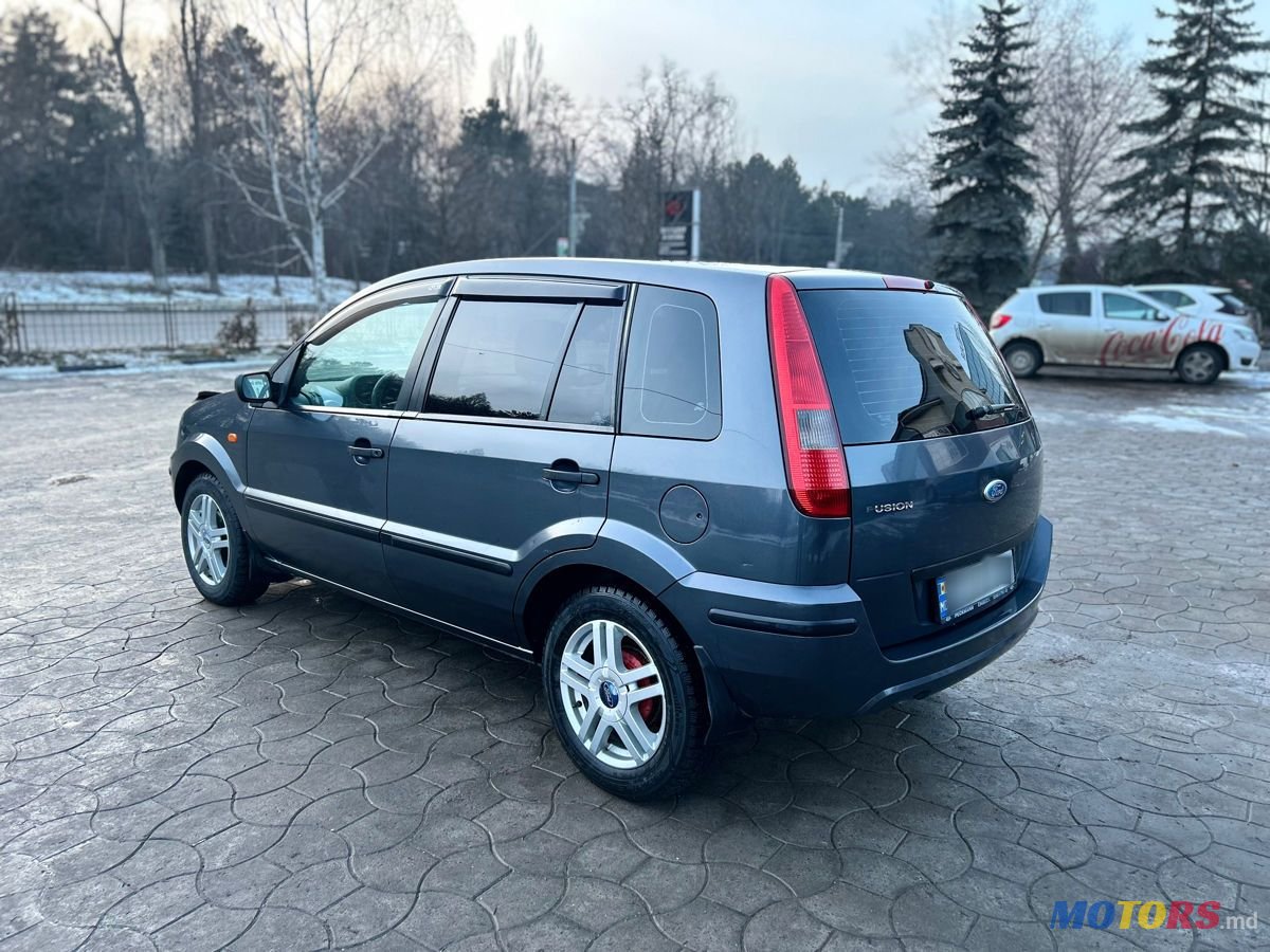 2004' Ford Fusion photo #4