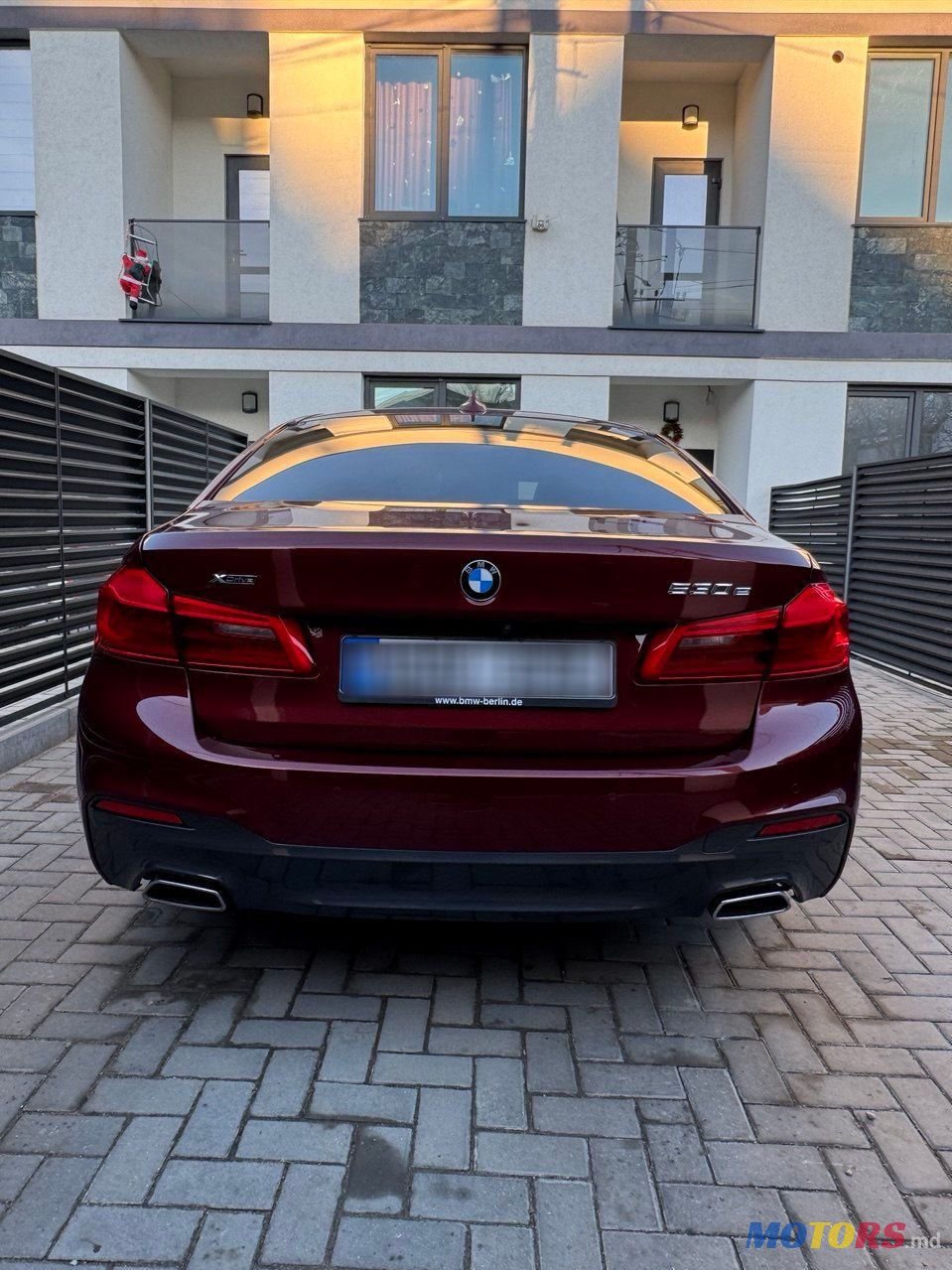 2020' BMW 5 Series photo #3