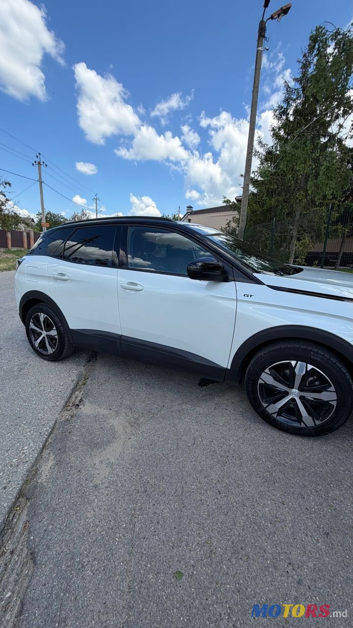 2023' Peugeot 3008 photo #2