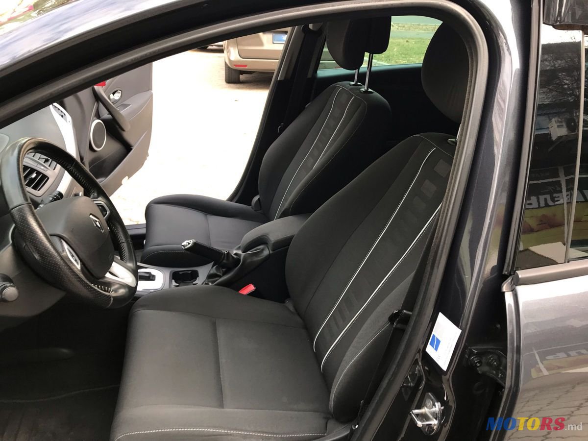 2013' Renault Megane photo #6