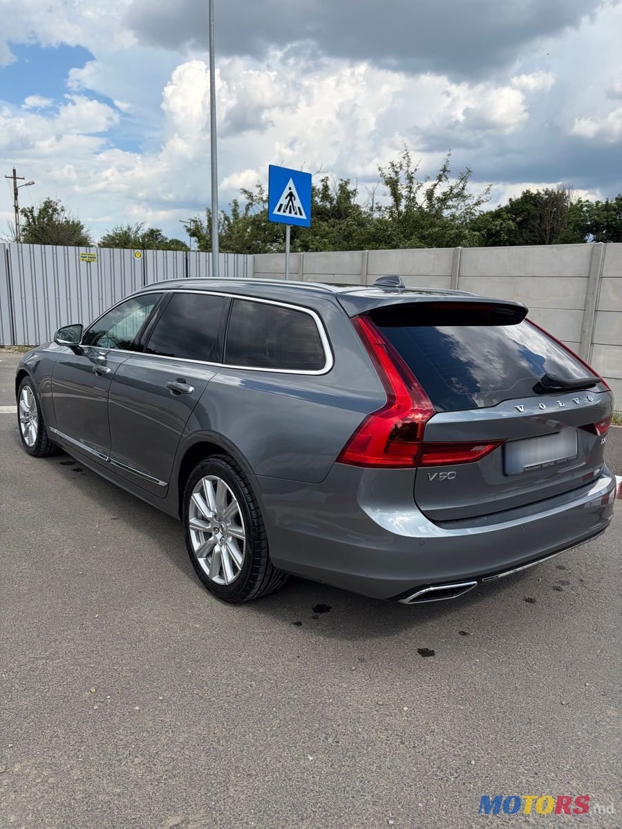 2020' Volvo V90 photo #3