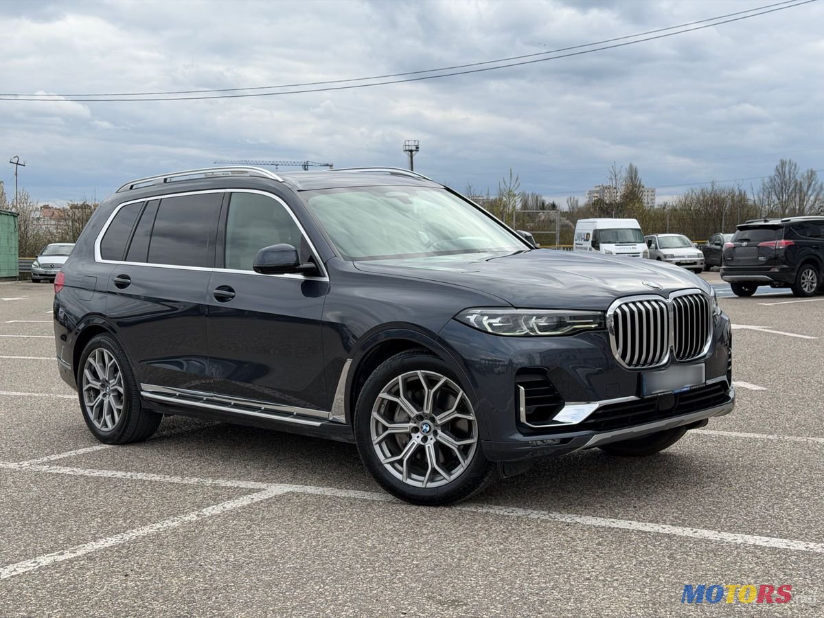 2019' BMW X7 photo #3