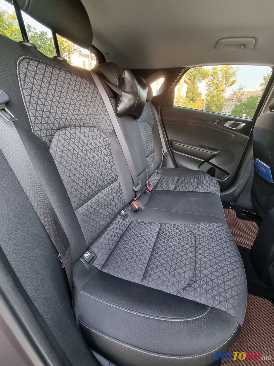 2021' Kia Ceed photo #3