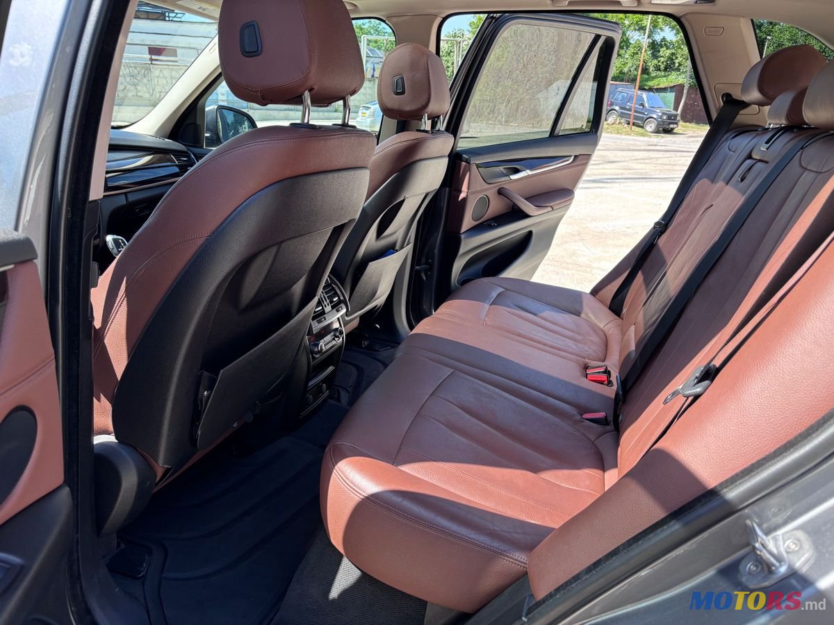 2017' BMW X5 photo #6