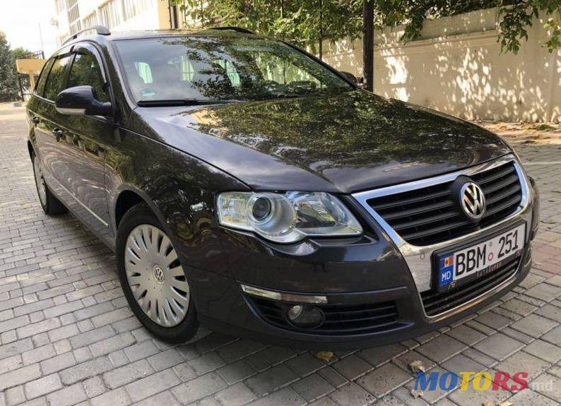 2009' Volkswagen Passat photo #1