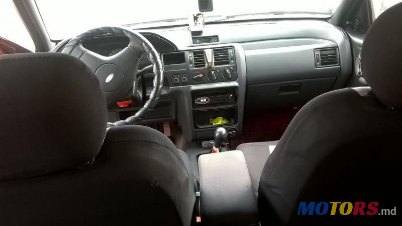 1991' Ford Orion photo #5